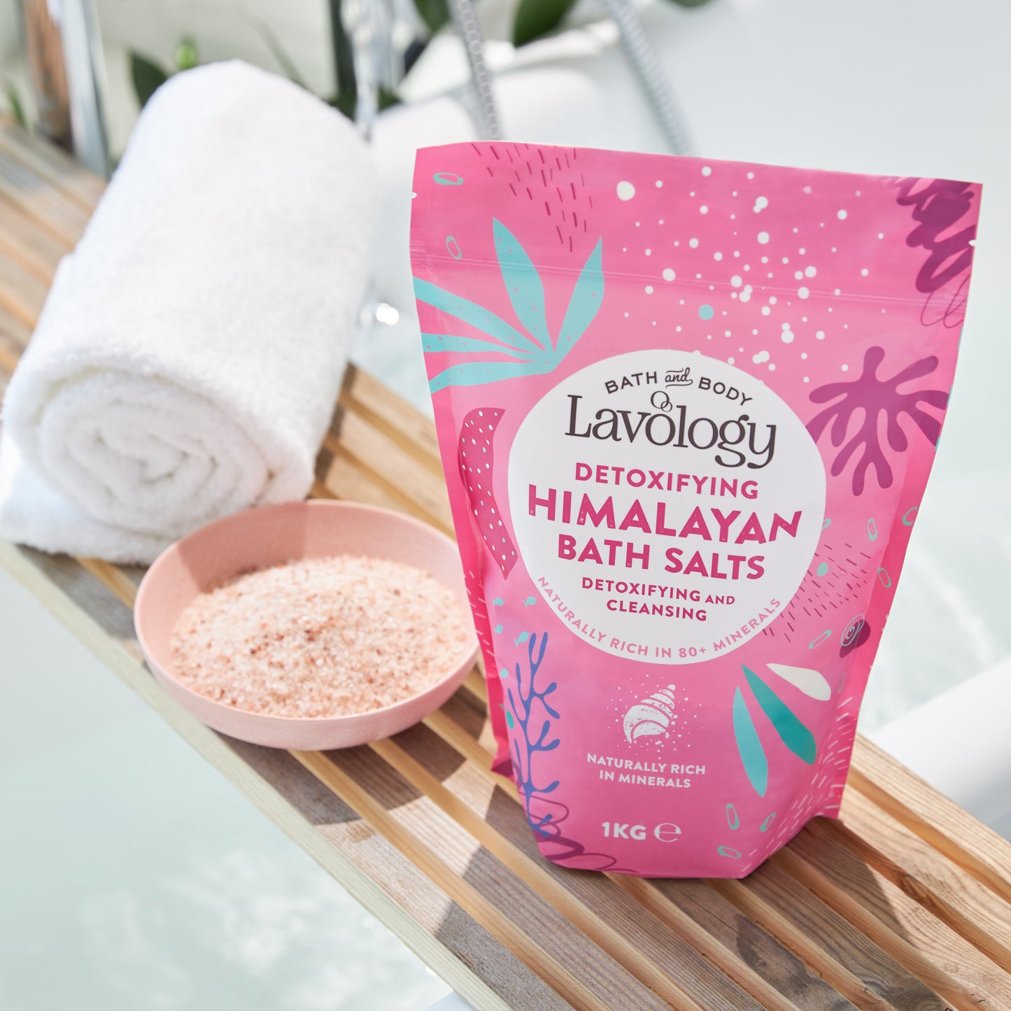 Pink Himalayan Salts with Rose Petals, Serenity Bath, Detox Bath - Bath  Body Beyond - Natural Bath and Body Products